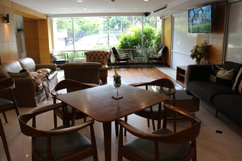 Sena House Hotel Bangkok Exterior photo